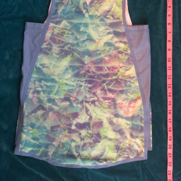 Ivivva Tank - Picture 2 of 2